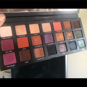 Great condition Born To Run Urban Decay Palette